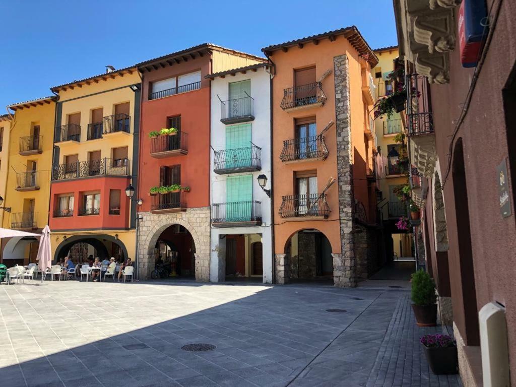 Apartamento Con Encanto El Pont de Suert Εξωτερικό φωτογραφία
